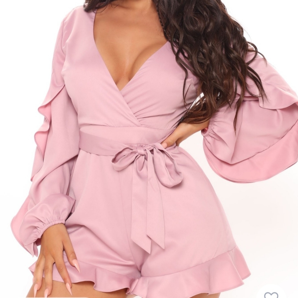 Fashion Nova Mauve Romper Size XL